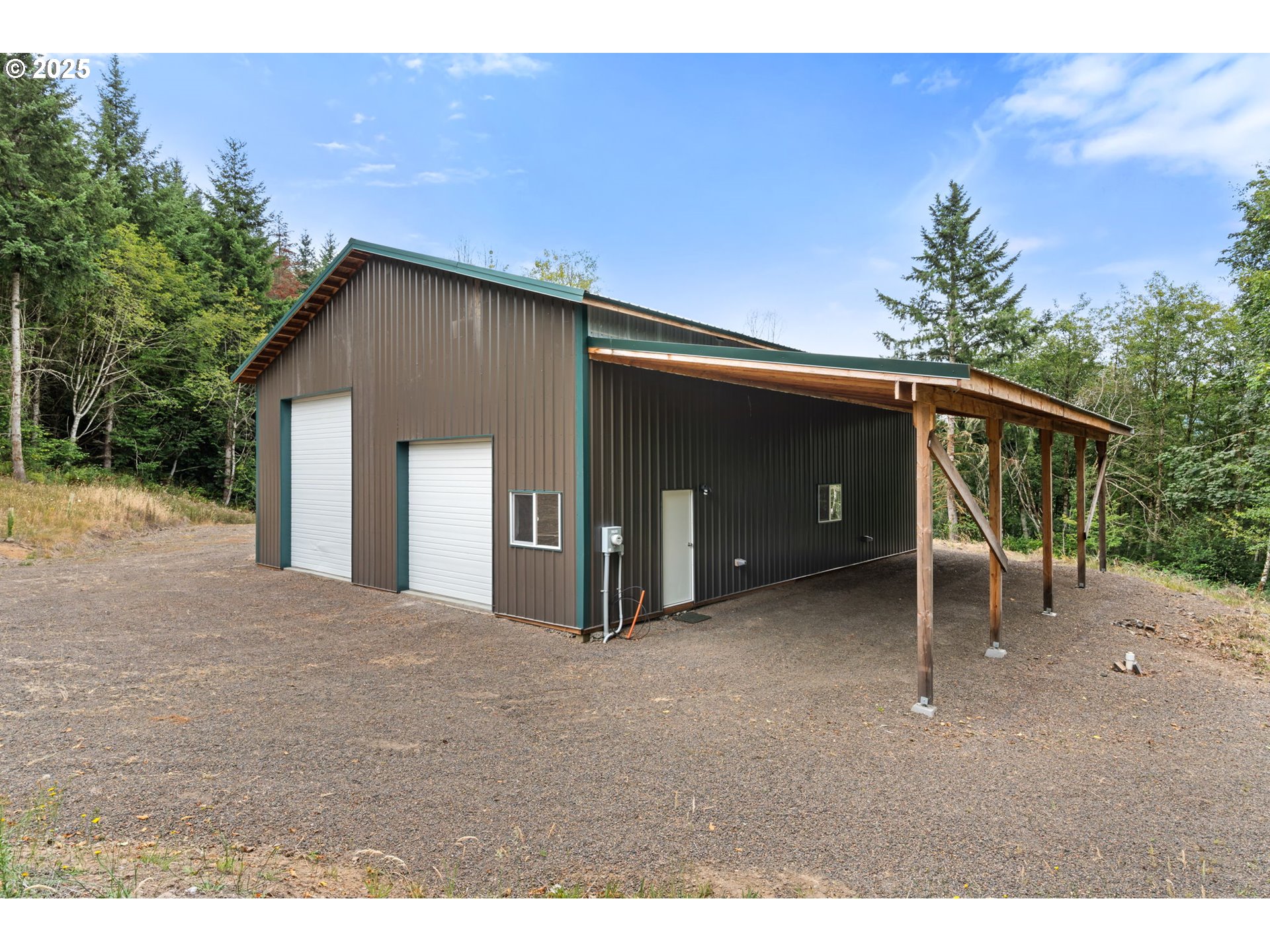 799 Mountain View Road Kalama, WA 98625 - Photo 4 of 37 Gallery Image 4