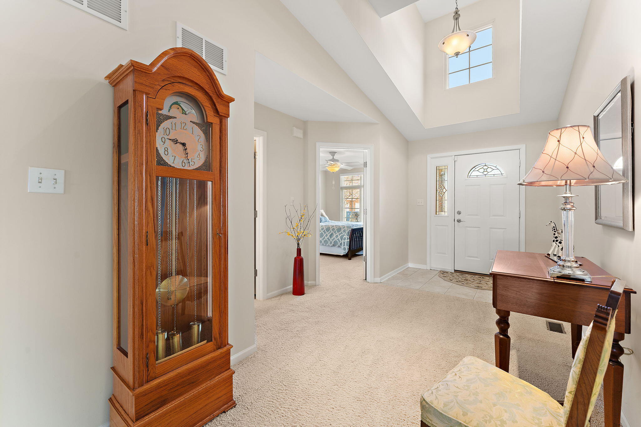 10877 Mathias Drive St. John, IN 46373 - Photo 4 of 27 2048x1365