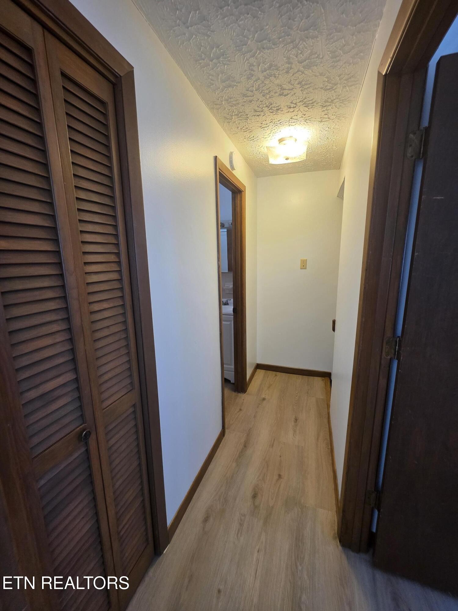 187191 Tacoma Road Oak Ridge, TN 37830 - Photo 14 of 60 Gallery Image 14