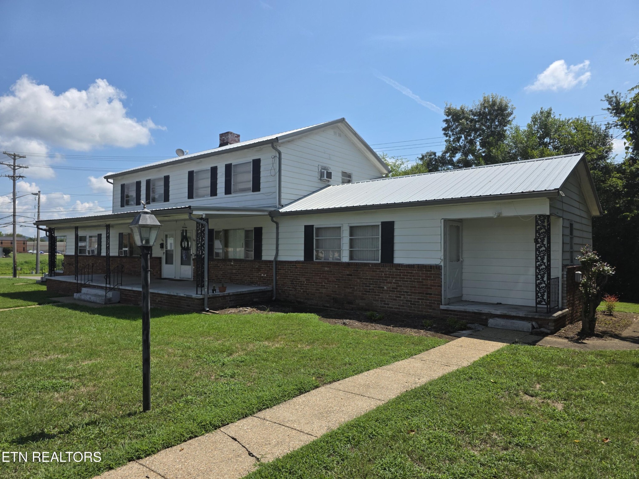 187191 Tacoma Road Oak Ridge, TN 37830 - Photo 2 of 60 Gallery Image 2