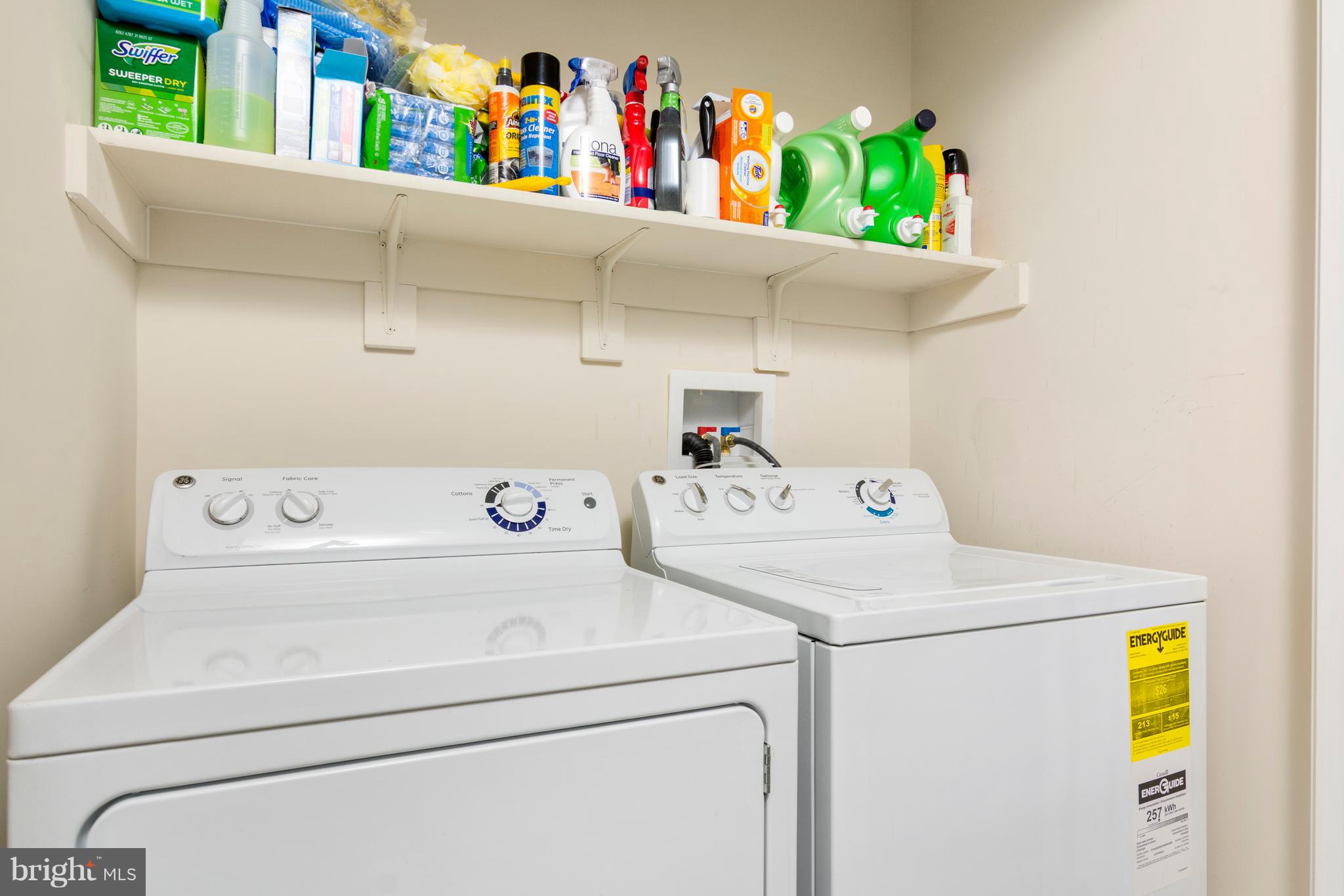 7918 New Freetown Road Pasadena, MD 21122 - Photo 10 of 25 Main Level Laundry in Mud Room Area