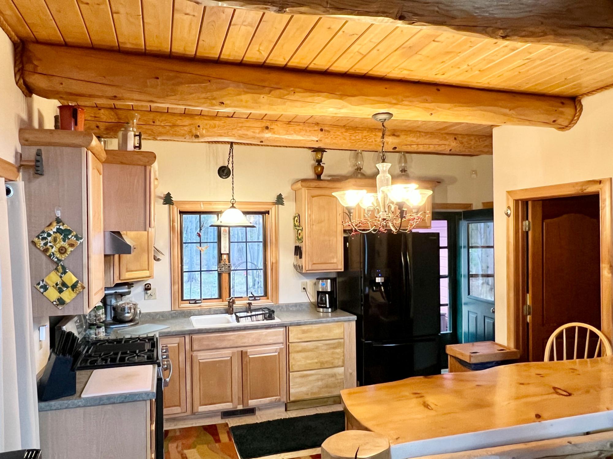 W5807 Robinson Road Tomahawk, WI 54487 - Photo 5 of 42 Gallery Image 5