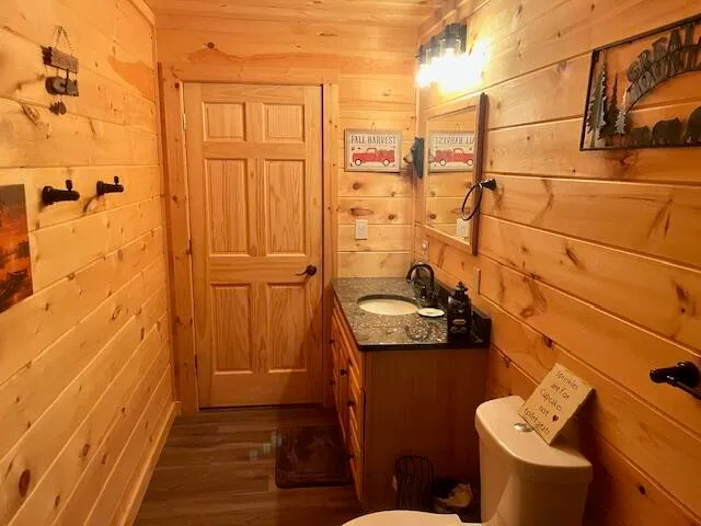 $599,000 | 5683 Tyndal Road, Branch, MI 49402