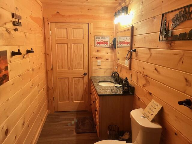 5683 Tyndal Road Branch, MI 49402 - Photo 85 of 119 IMG_7104