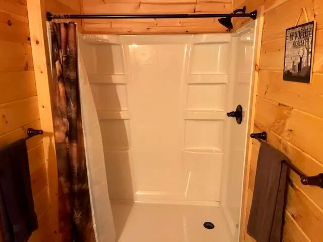 $599,000 | 5683 Tyndal Road, Branch, MI 49402