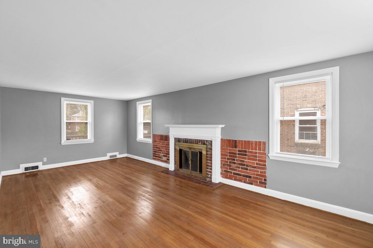 7005 Plymouth Road Baltimore, MD 21208 - Photo 3 of 41 Gallery Image 3