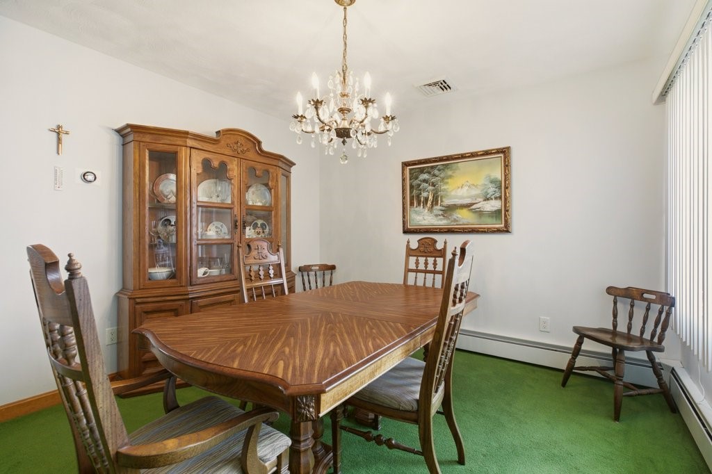 8 Wabasso Terrace Middletown, RI 02842 - Photo 11 of 41 Dining Room
