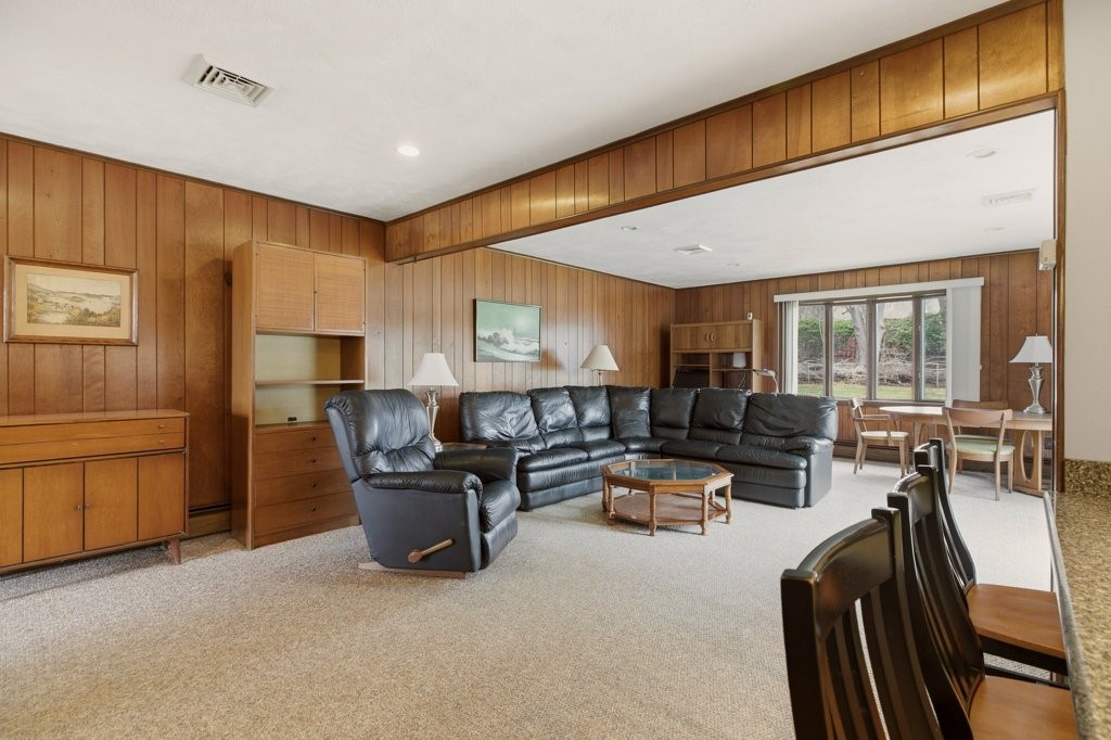 8 Wabasso Terrace Middletown, RI 02842 - Photo 13 of 41 Family Room