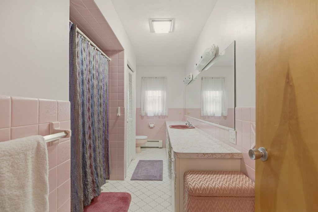 8 Wabasso Terrace Middletown, RI 02842 - Photo 28 of 41 Bath