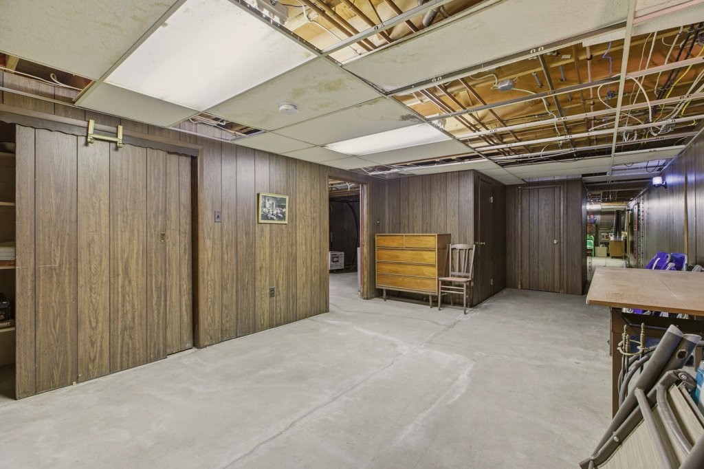 8 Wabasso Terrace Middletown, RI 02842 - Photo 33 of 41 Basement