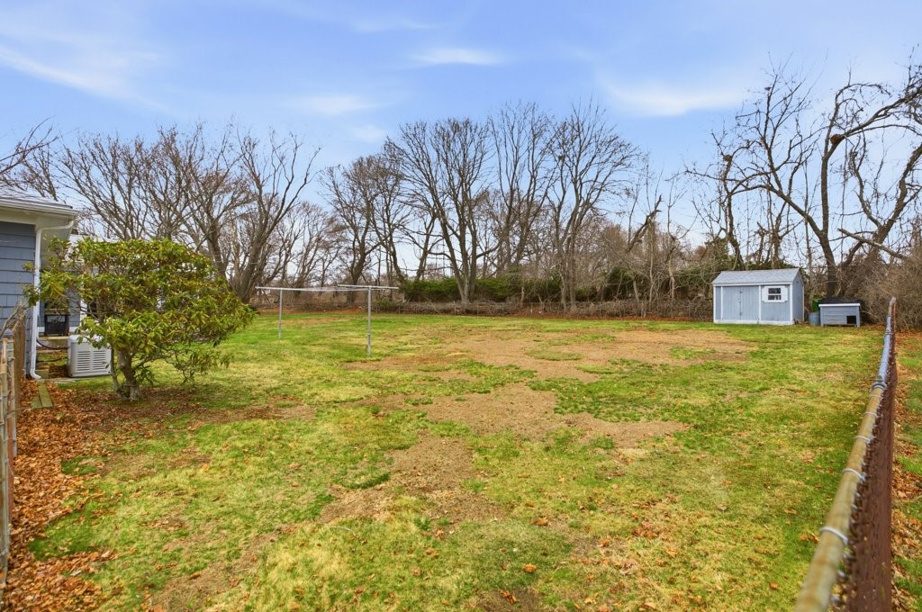 8 Wabasso Terrace Middletown, RI 02842 - Photo 35 of 41 Back Yard