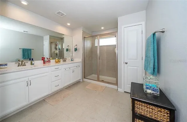 $2,650 | 26082 Woven Wicker Bend, Lutz, FL 33559