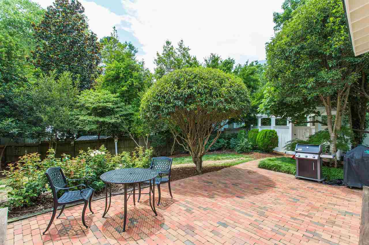 2318 Hales Road Raleigh, NC 27608 - Photo 28 of 30 Photo 28