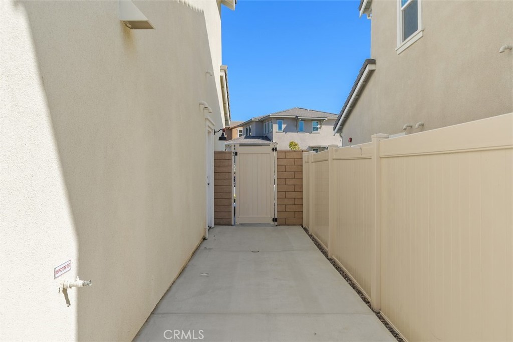 39707 Kalmia Temecula, CA 92591 - Photo 34 of 59