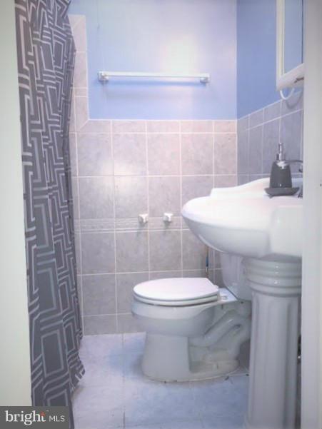 4105 Glenhunt Road Baltimore, MD 21229 - Photo 24 of 30 Bath