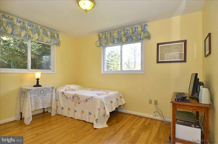 4103 Fogel Lane Silver Spring, MD 20906 - Photo 20 of 28 Bedroom