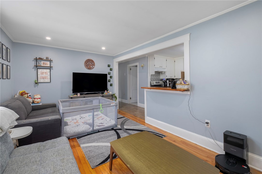 29 Sherwood Road Middletown, RI 02842 - Photo 19 of 36 Gallery Image 19