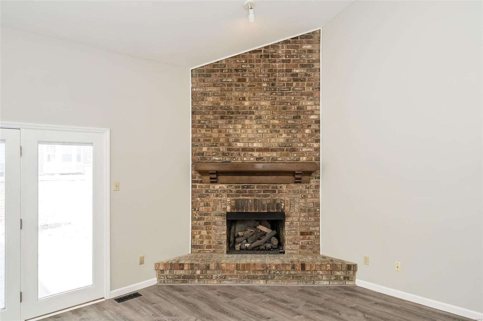 15707 Potter Ridge Drive Chesterfield, MO 63017 - Photo 13 of 42 Gallery Image 13