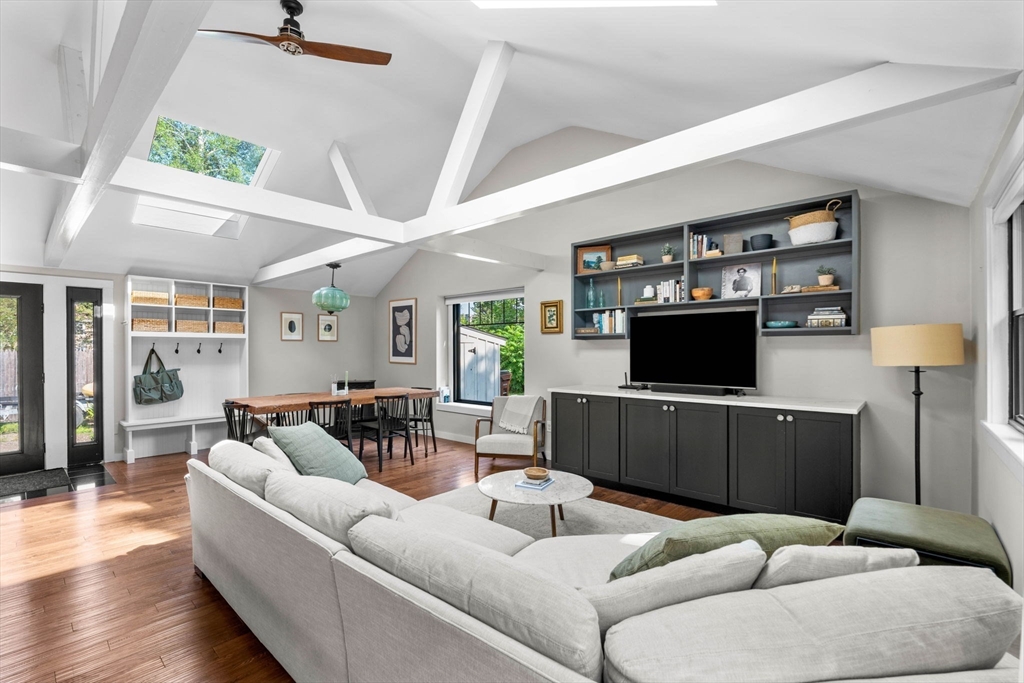 66 Cottage Road Newbury, MA 01951 - Photo 4 of 42 Gallery Image 4