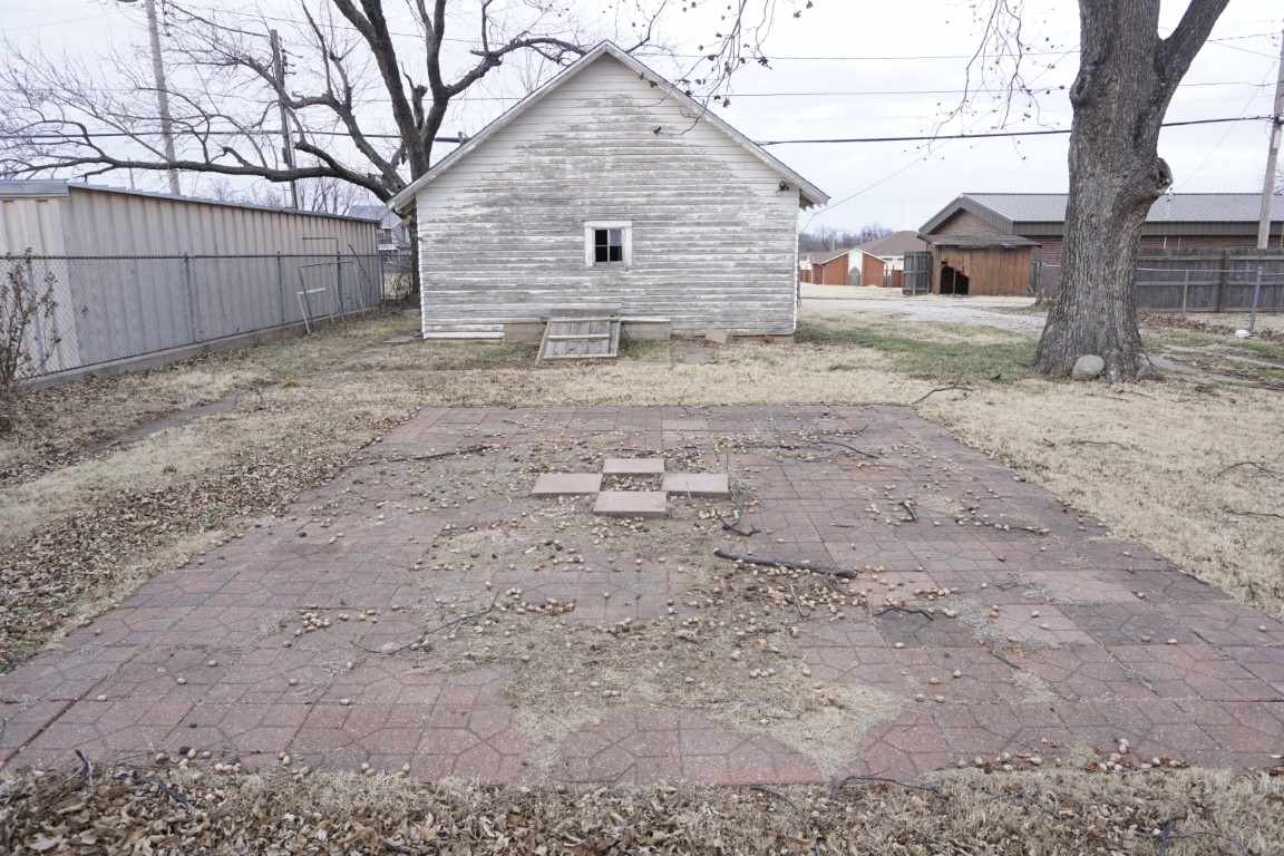 723 Delaware Perry, OK 73077 - Photo 34 of 36 Gallery Image 34
