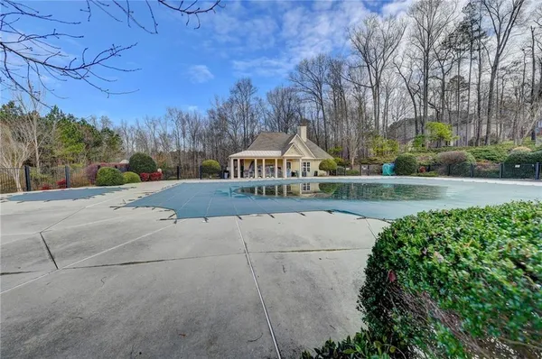 a view of outdoor space with entertaining space