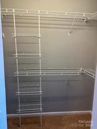 $1,675 | 405 15th Avenue Southwest, Hickory, NC 28602