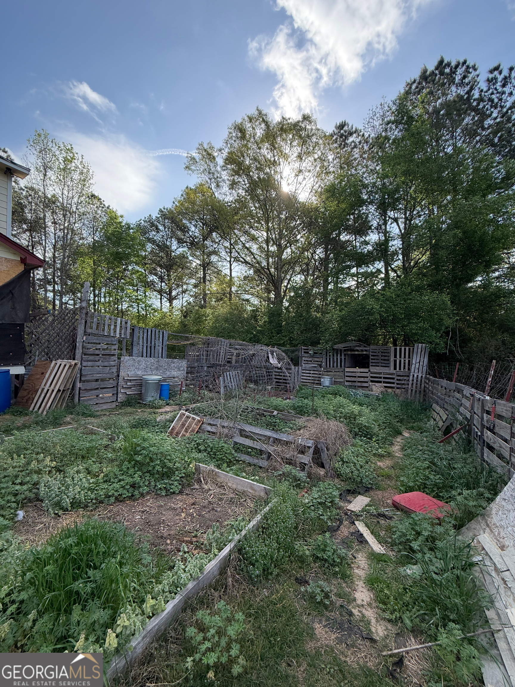 1449 Price Bridge Road Lyerly, GA 30730 - Photo 30 of 32 a view of a backyard with green space