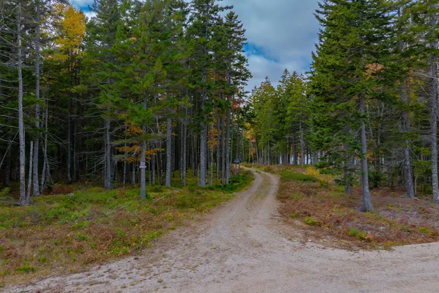 $249,000 | 272 Estates Road, Steuben, ME 04680