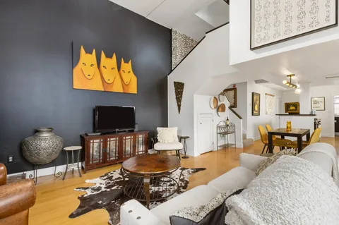 $819,000 | 348 Maplewood Avenue, Unit 4, Portsmouth, NH 03801