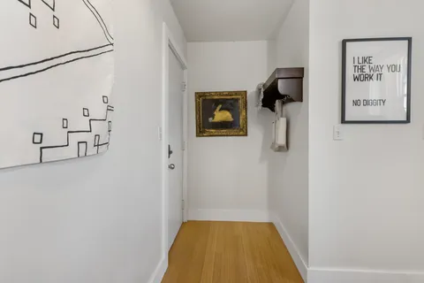 $819,000 | 348 Maplewood Avenue, Unit 4, Portsmouth, NH 03801