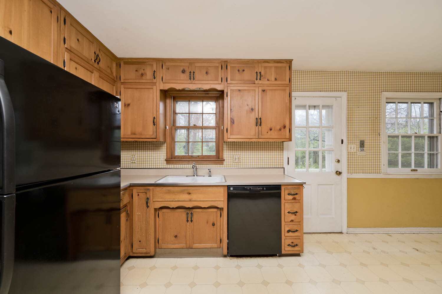 6249 Graham Road Indianapolis, IN 46220 - Photo 14 of 37