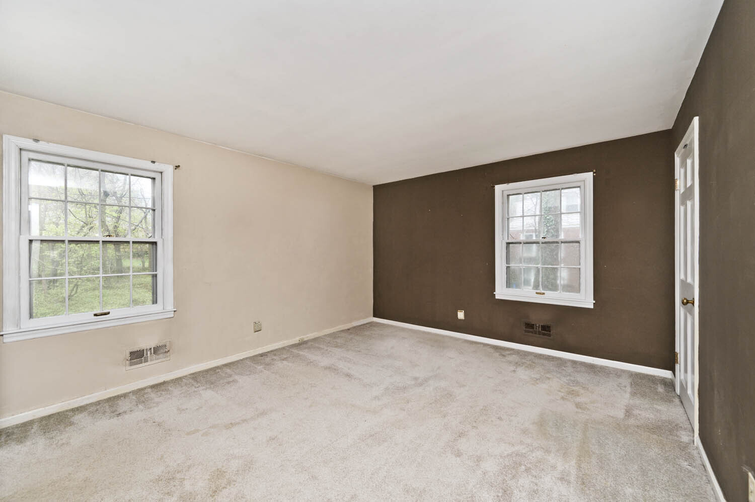 6249 Graham Road Indianapolis, IN 46220 - Photo 18 of 37