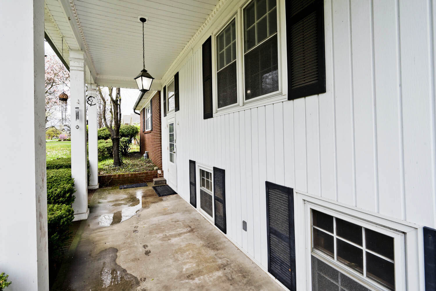 6249 Graham Road Indianapolis, IN 46220 - Photo 5 of 37