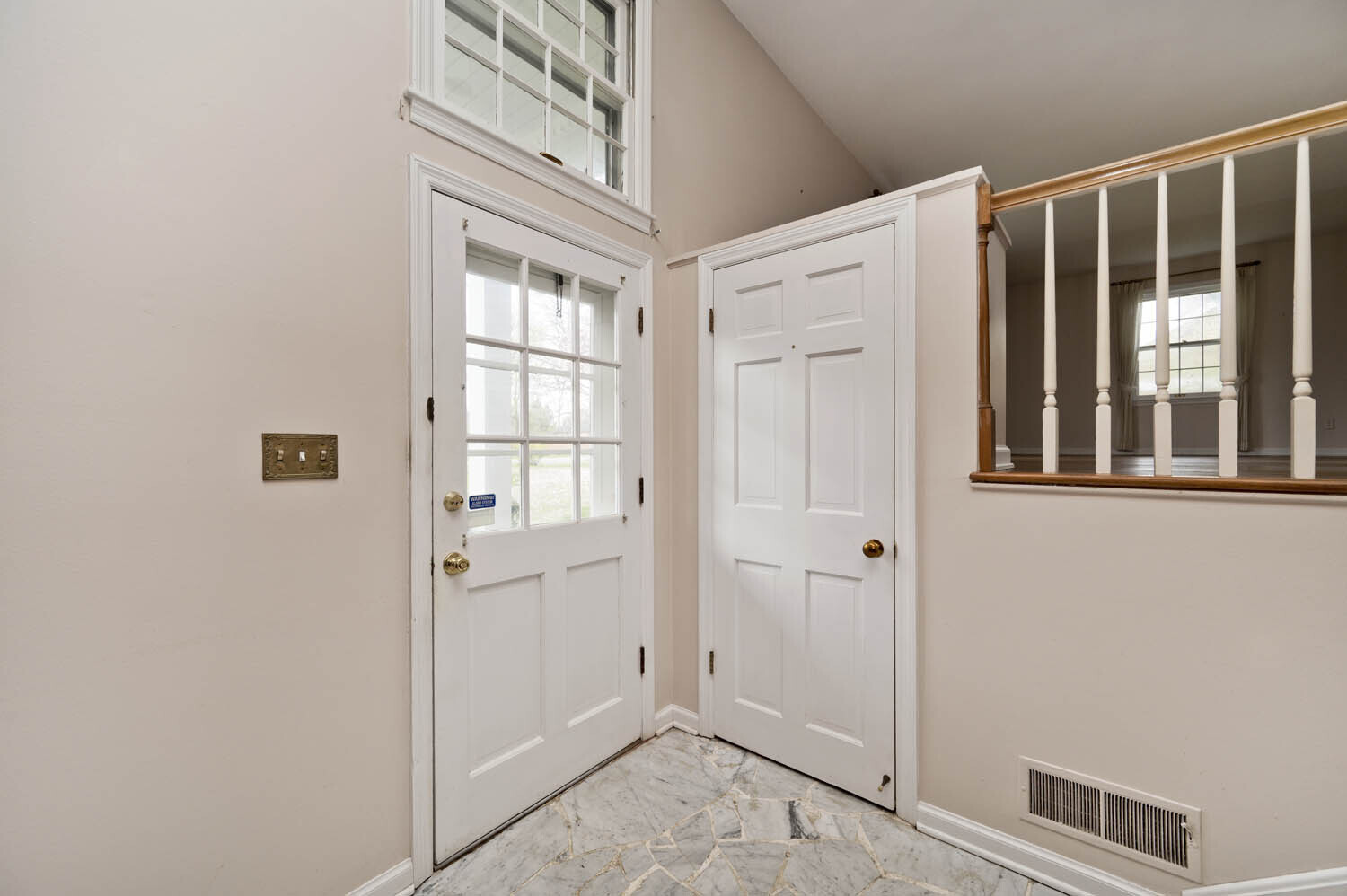 6249 Graham Road Indianapolis, IN 46220 - Photo 7 of 37