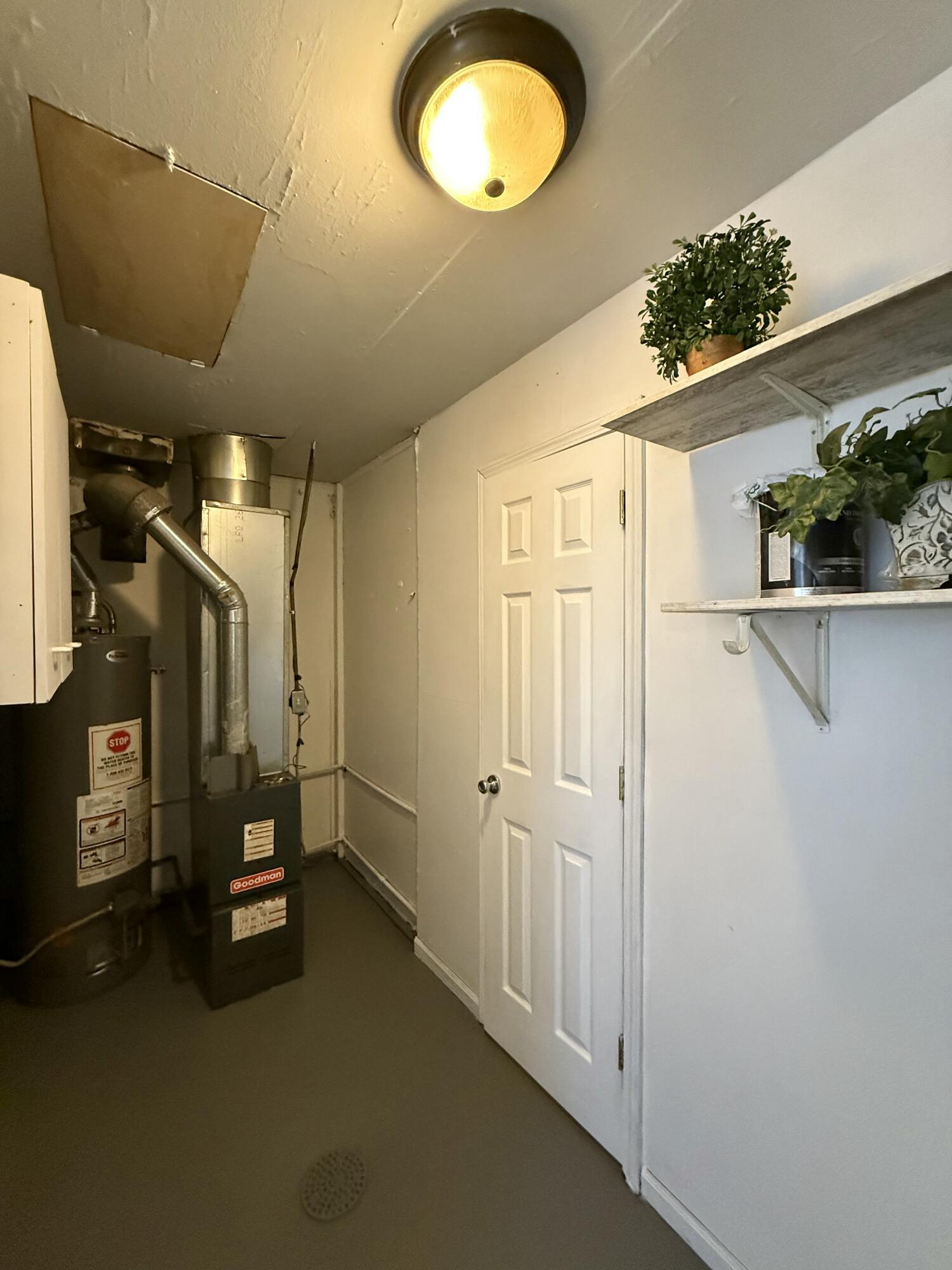 841 Pierce Street Gary, IN 46402 - Photo 12 of 16 1500x2000
