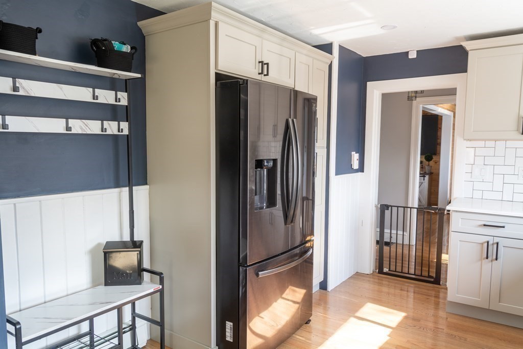 294 Mendon Road Attleboro, MA 02703 - Photo 8 of 39 Gallery Image 8