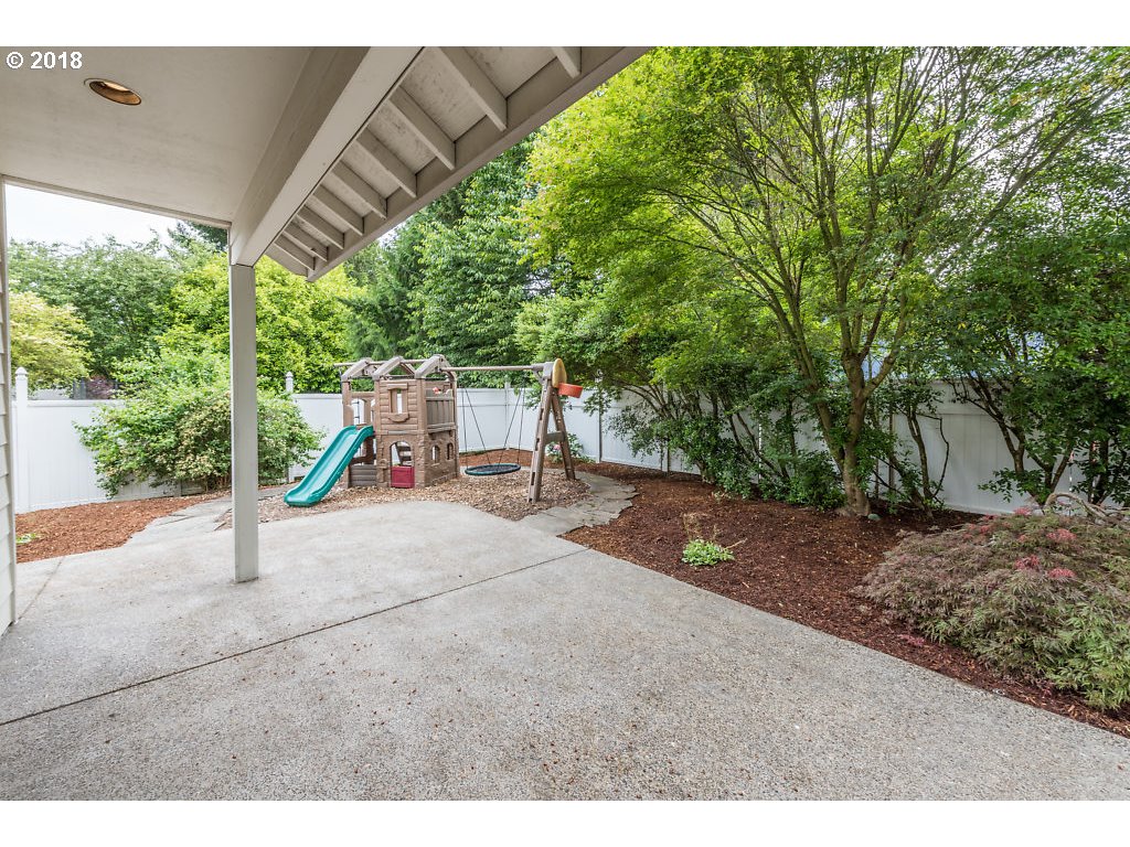 7571 Southwest Mapleleaf Street Portland, OR 97223 - Photo 28 of 32 a view of outdoor space and yard
