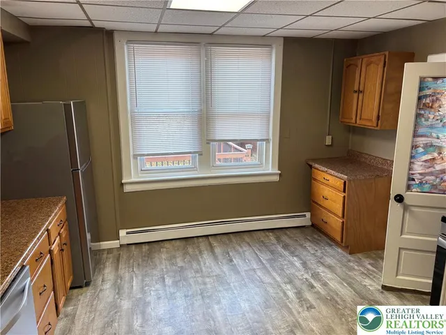 $2,300 | 413 Pawnee Street, Bethlehem, PA 18015