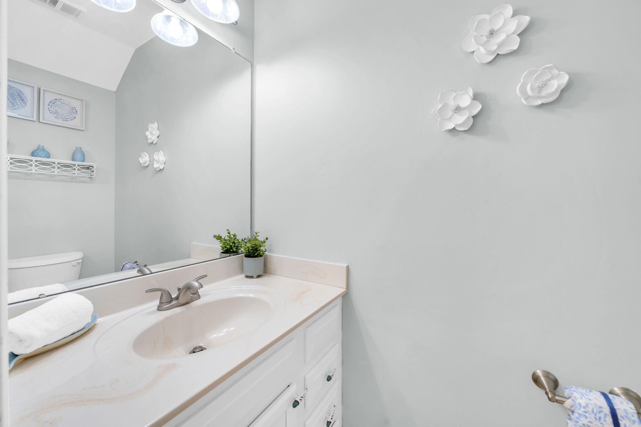 241 Ellis Road, Unit 43 Miramar Beach, FL 32550 - Photo 15 of 48 Downstairs Power Room