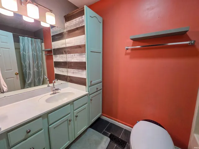 $109,000 | 2904 Dexter Court, Evansville, IN 47714