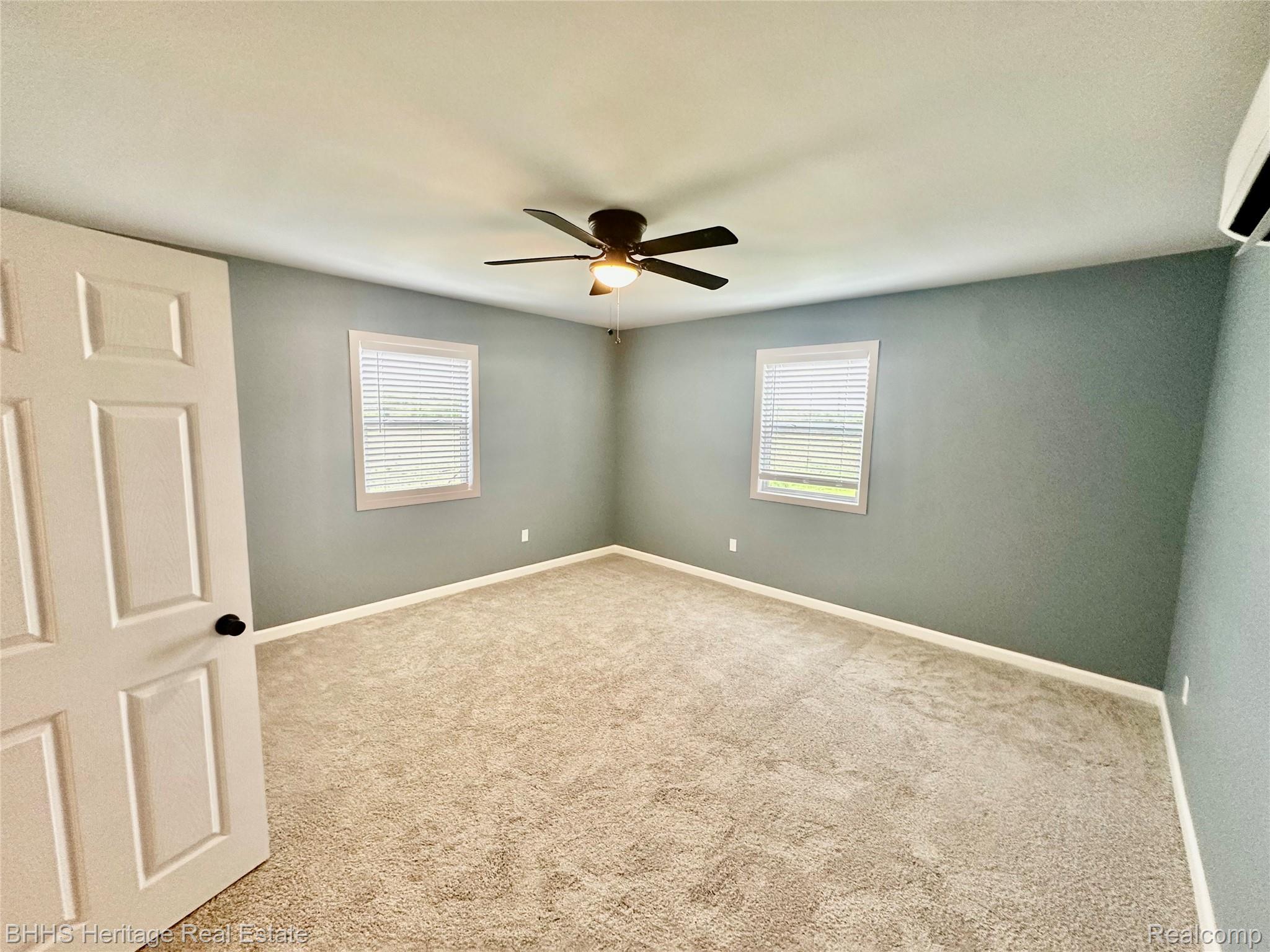 5435 Byron Road Howell, MI 48855 - Photo 14 of 30 large 1st floor primary room