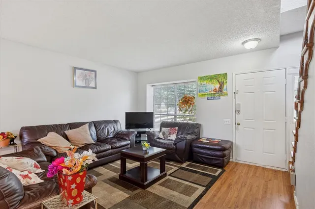 $298,000 | 2528 Creekwood Lane, Fort Worth, TX 76123