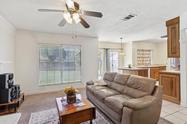 $298,000 | 2528 Creekwood Lane, Fort Worth, TX 76123