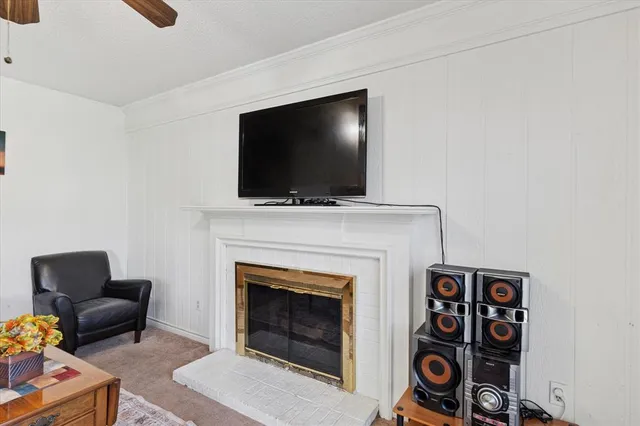 $298,000 | 2528 Creekwood Lane, Fort Worth, TX 76123