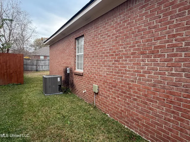 $1,900 | 123 Chestnut Drive, Brandon, MS 39047