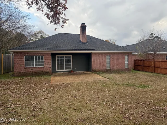 $1,900 | 123 Chestnut Drive, Brandon, MS 39047