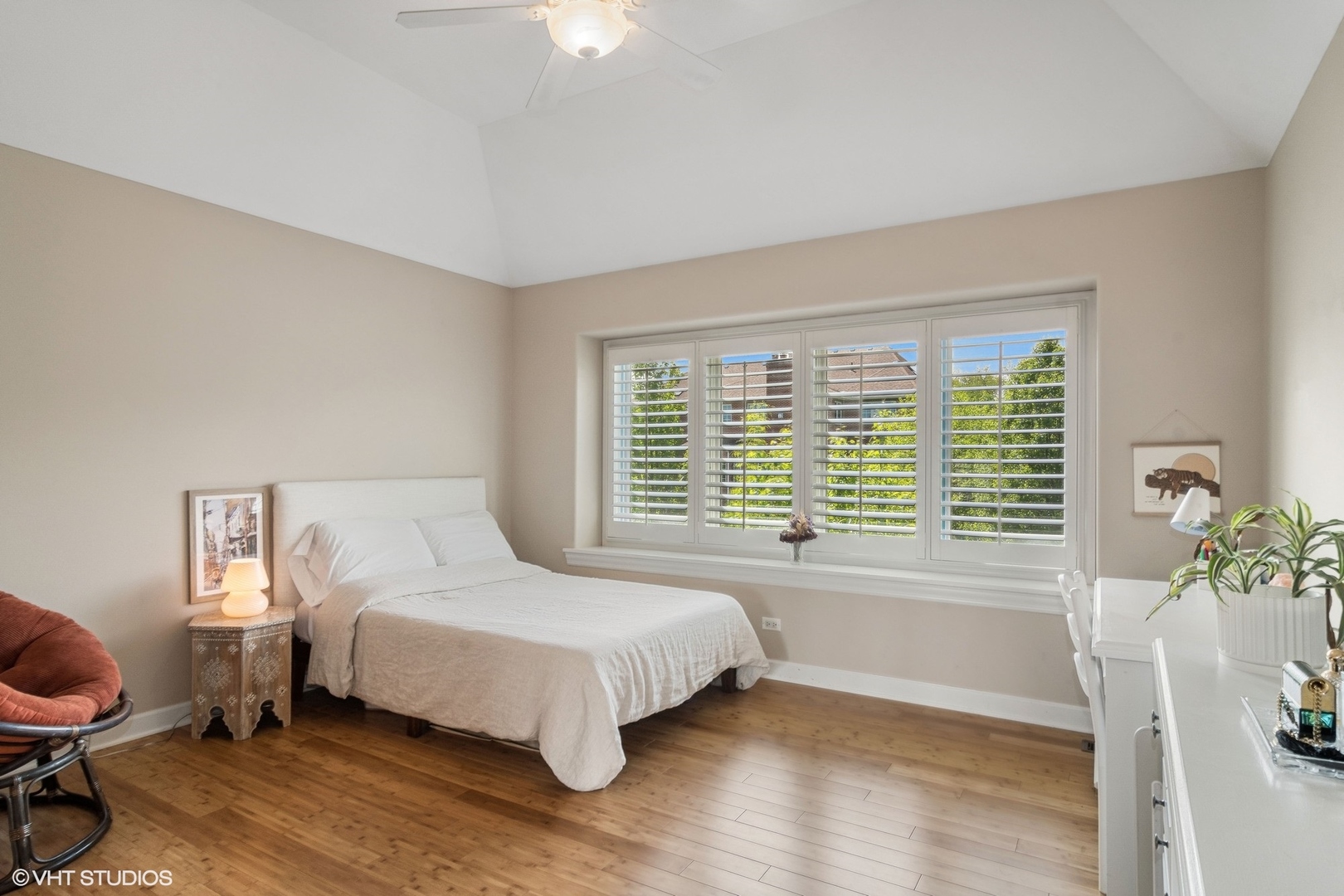 36 Ford Lane Naperville, IL 60565 - Photo 23 of 42 a spacious bedroom with a bed and a chair