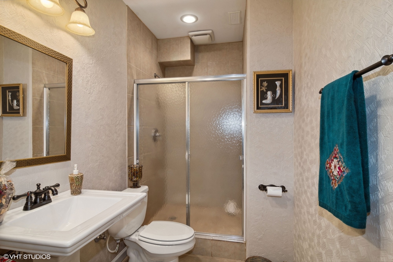 36 Ford Lane Naperville, IL 60565 - Photo 34 of 42 a bathroom with a sink toilet and shower