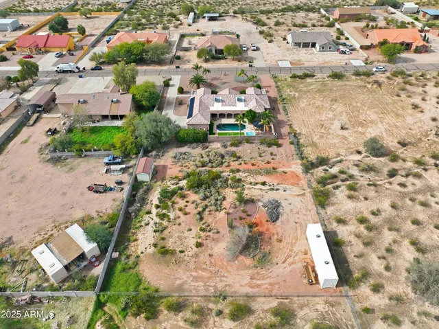 $720,000 | 9777 North Chemehlevi Drive, Casa Grande, AZ 85122