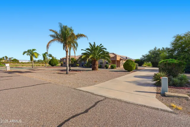 $710,000 | 9777 North Chemehlevi Drive, Casa Grande, AZ 85122